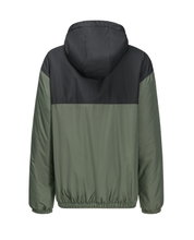 Jack Wolfskin Winterjacke Windbreaker Spirit Ins Smock (winddicht, wasserabweisend, gefüttert) grün Kinder (164-176)